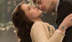 暮光之城h版在线观看,血族传说，在线惊悚之旅